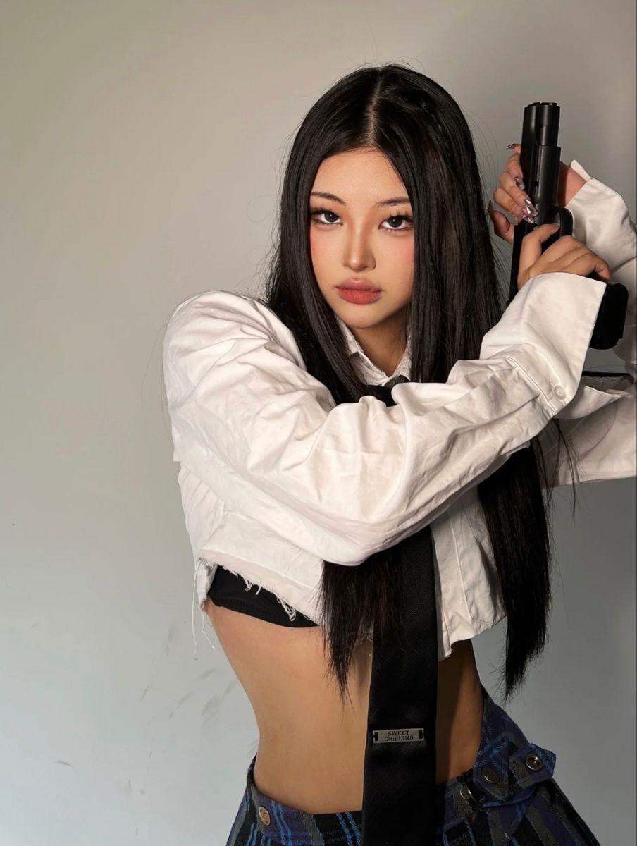 Sassy girls in Wuzhou